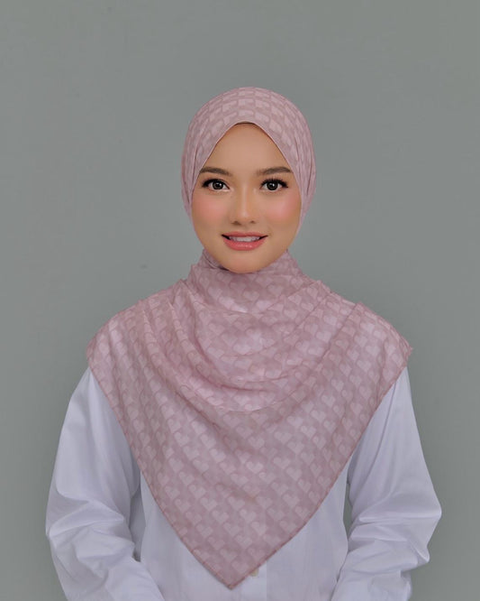 MONOGRAM SIGNATURE SHAWL